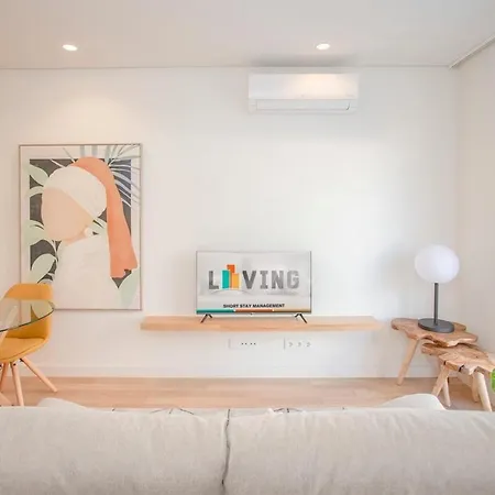 Liiiving In - Design דירה פורטו
