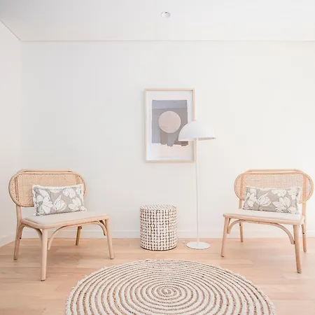 Liiiving In - Design Apartamento Oporto