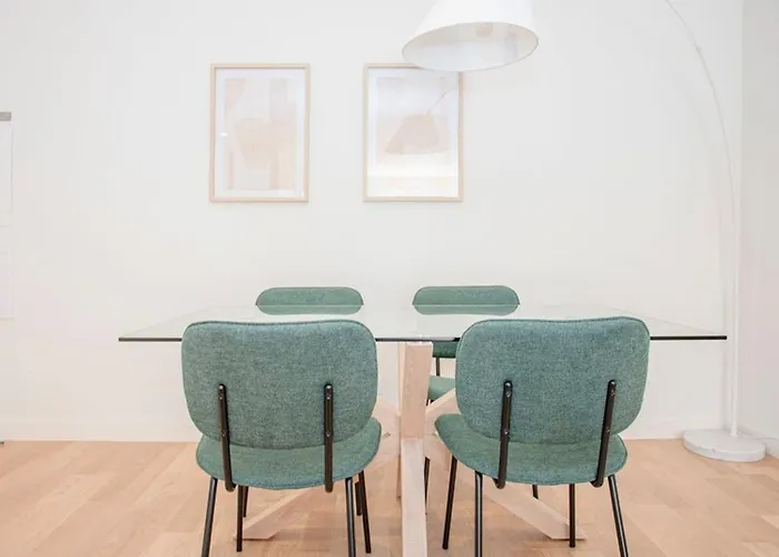 Liiiving In - Design Appartement Oporto