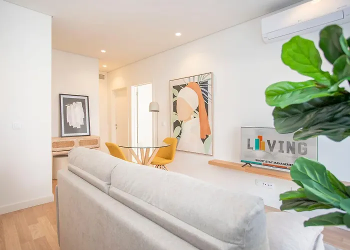 Liiiving In - Design Appartement Oporto