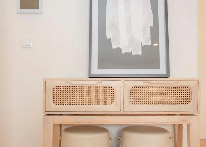 Liiiving In - Design