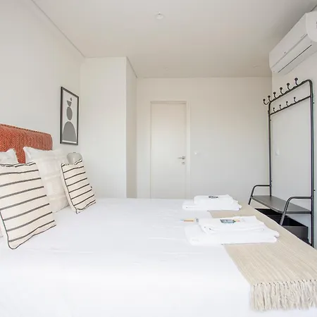 Apartment Liiiving In - Design Porto