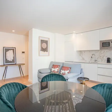 Liiiving In - Design Porto