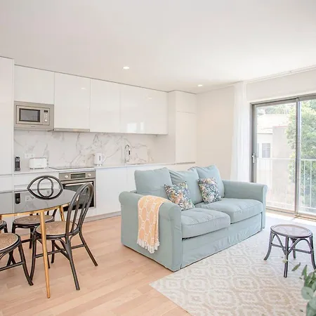 Liiiving In - Design Apartament Porto