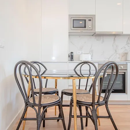 アパート Liiiving In - Design *