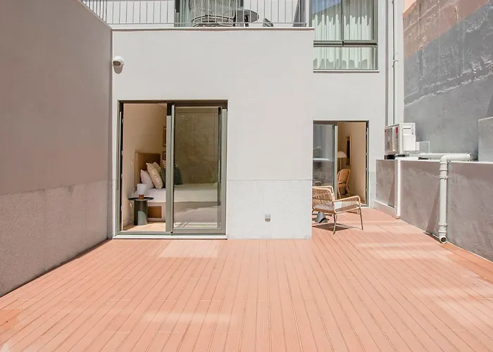 Liiiving In - Design 아파트 *