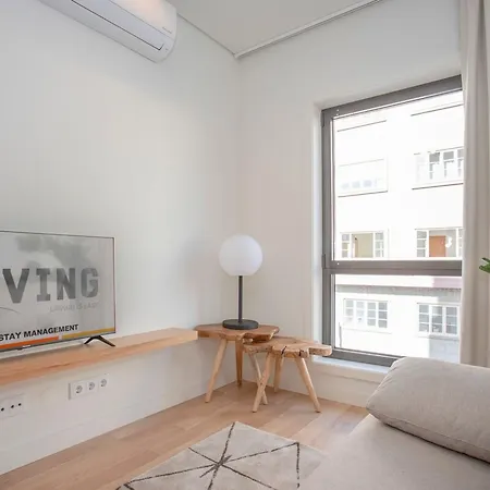 Liiiving In - Design Apartament
