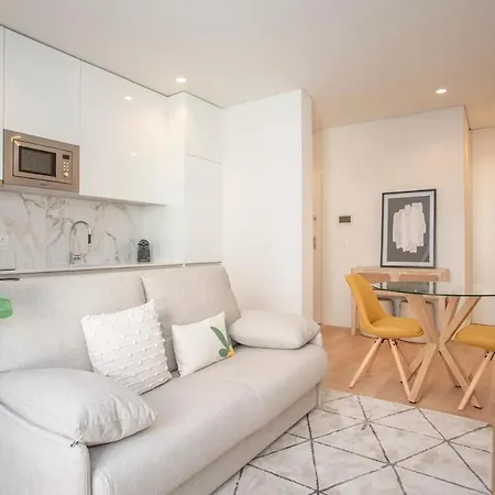 Liiiving In - Design Apartament *