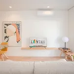 Liiiving In - Design Appartamento Oporto