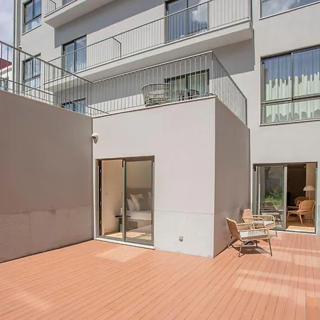Liiiving In - Design Apartamento